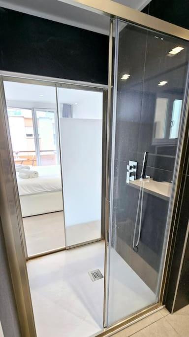 Luxurious 1,5 With Parking Near Center Apartment Lugano